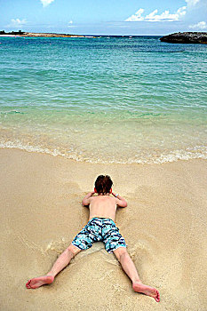 男孩,卧,沙滩,天堂岛,巴哈马