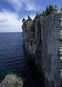 岩石构造,海中,布鲁斯半岛国家公园,布鲁斯半岛,安大略省,加拿大