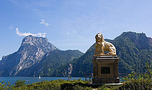 山,帝王,狮子,纪念建筑,湖,特劳恩湖,萨尔茨卡莫古特,上奥地利州,奥地利,欧洲