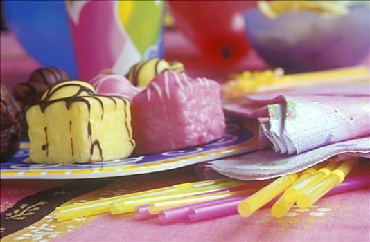花色小蛋糕,彩色,聚会,桌子