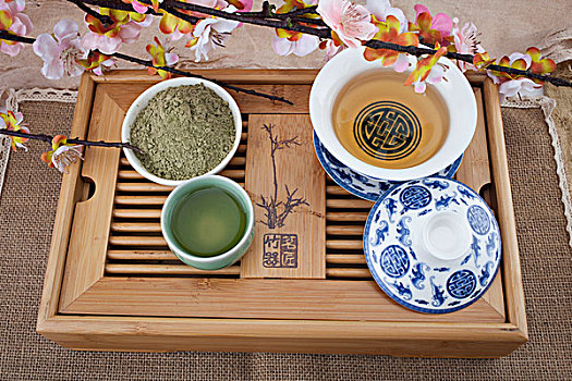 http://www.qunran.cn/html/29e799963.html