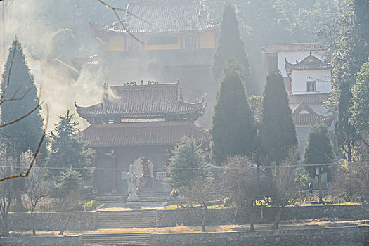 树,蓝,背景,池塘,倒影,烟,枯枝,寺庙,太阳,阳光,水,岸,淤泥,泥潭,村庄,山岗