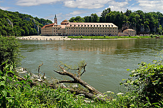 教堂,多瑙河,克尔海姆,下巴伐利亚,巴伐利亚,德国,欧洲