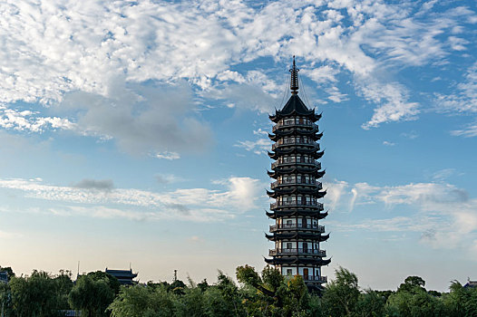 上海奉贤渔人码头中国风塔楼