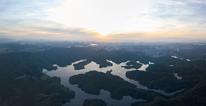 惠州红花湖景区日出航拍风光