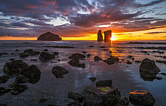 日落,后面,岩石构造,海滩,西部,海岸,亚速尔群岛,葡萄牙,欧洲