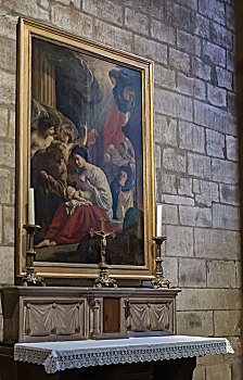 法国巴黎圣母院墙上的油画