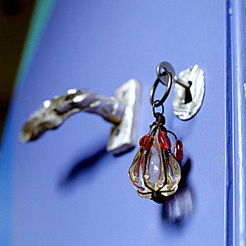 钥匙,玻璃,吊坠,长春花属植物,蓝色,室内,门
