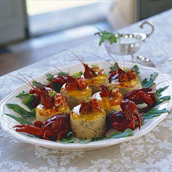 小龙虾,香烤三味,芝麻菜