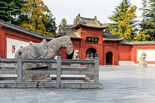 河南省洛阳市洛龙区白马寺,中国第一古刹,世界著名伽蓝