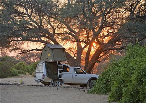 越野车辆,日落,露营,白色,女士,住宿,山,纳米比亚,非洲