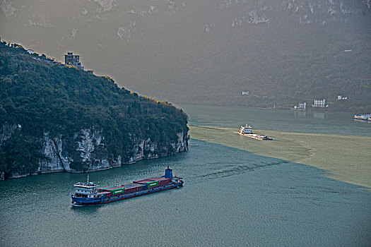 湖北夷陵长江三峡灯影峡