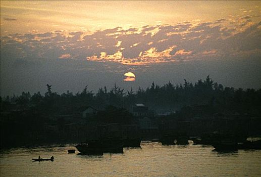 日出,上方,越南