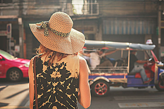 美女,戴着,帽子,走,街道,亚洲人,国家
