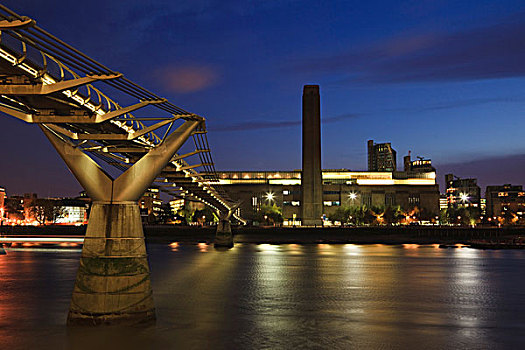 千禧桥,步行桥,泰特现代美术馆,南方,堤岸,泰晤士河,黄昏,伦敦,英格兰,英国,欧洲