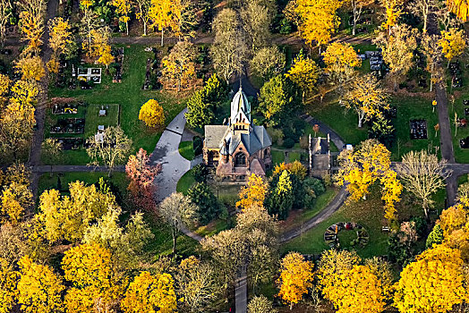 墓地,小教堂,秋天,秋叶,杜伊斯堡,鲁尔区,北莱茵威斯特伐利亚,德国
