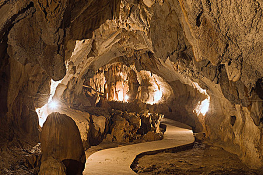 洞穴,钟乳石,喀斯特地貌,岩石构造,万荣,万象,老挝,印度支那,亚洲