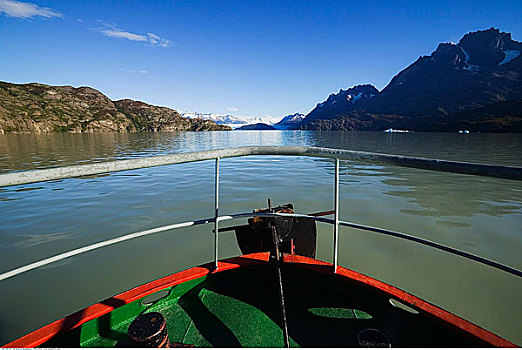 船,托雷德裴恩国家公园,巴塔哥尼亚,智利