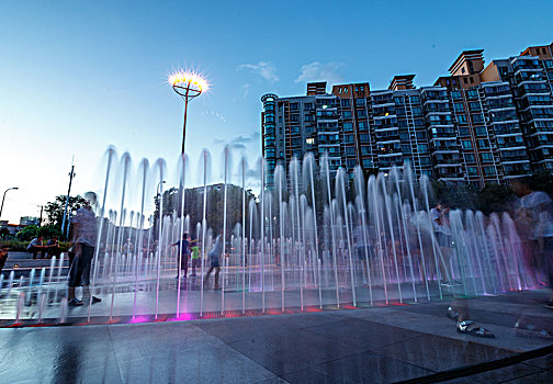 上海大融城购物中心喷泉