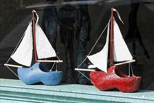两个,小,帆船,橱窗,荷兰,木底鞋,文字,靠近,阿尔克马尔镇,省,北荷兰,欧洲