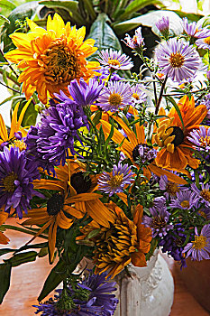 特写,花瓶,黄色,紫色,大丽花