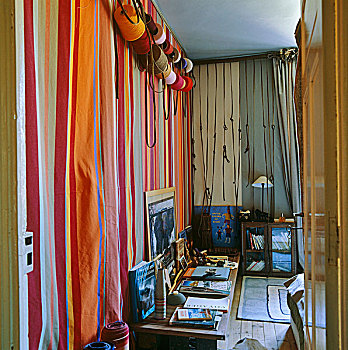 墙壁,条纹,布,排,棉布,线轴,成串,敞门,卧室