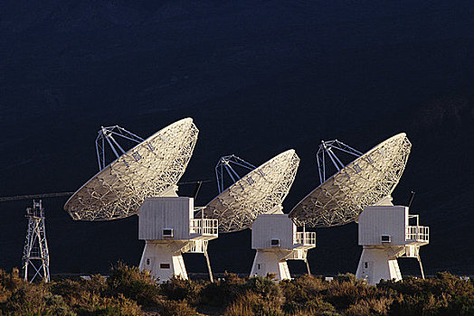 射电望远镜巨阵,射电望远镜,夜晚,加利福尼亚,美国