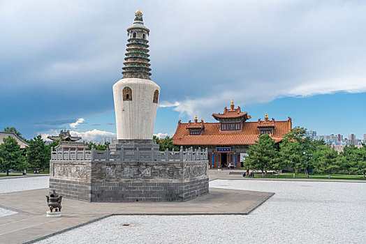 大同法华寺白塔