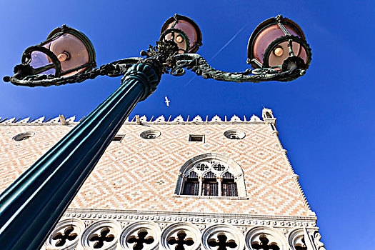 路灯,正面,宫殿,圣马可广场,威尼斯,意大利,欧洲