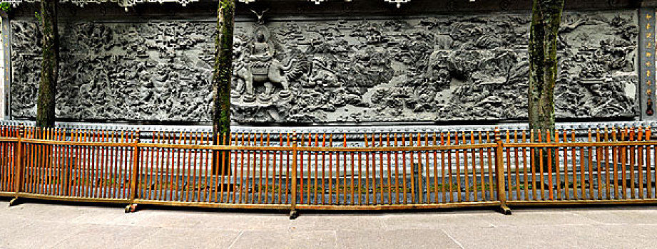杭州灵隐寺院大型浮雕塑