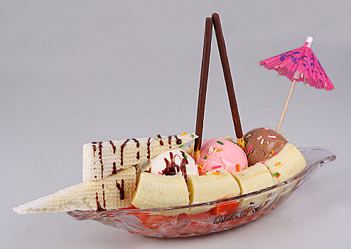 香蕉船冰淇淋