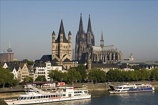 船,莱茵河,正面,科隆大教堂,教堂,历史,中心,科隆,北莱茵威斯特伐利亚,德国,欧洲