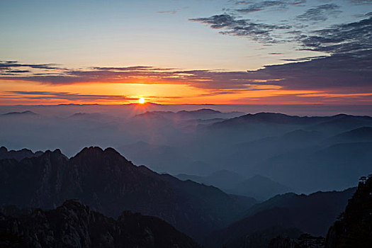 黄山日出