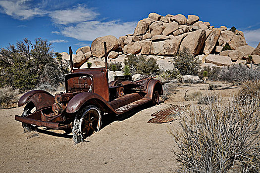 生锈,壳,古董车,约书亚树,加利福尼亚,美国