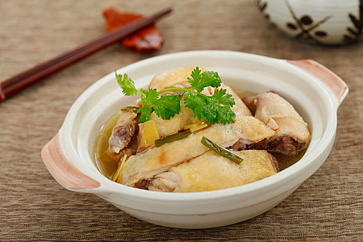 滋補燉雞