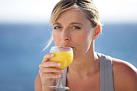 女人,喝,玻璃,橙汁