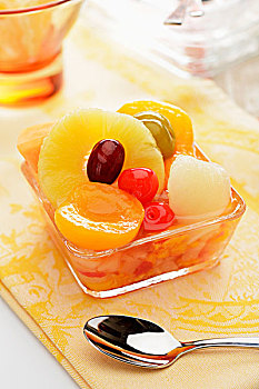 水果沙拉,罐装水果