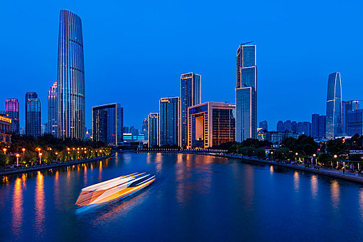 天津海河环球金融中心