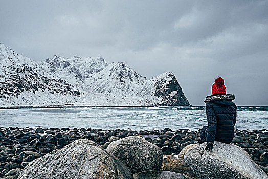 女人,厚衣服,享受,遥远,雪,海洋,山,风景,罗浮敦群岛,挪威