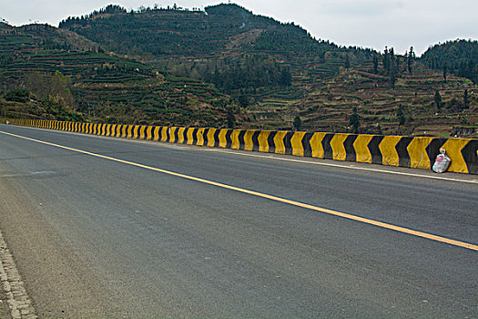 山地公路速度与激情