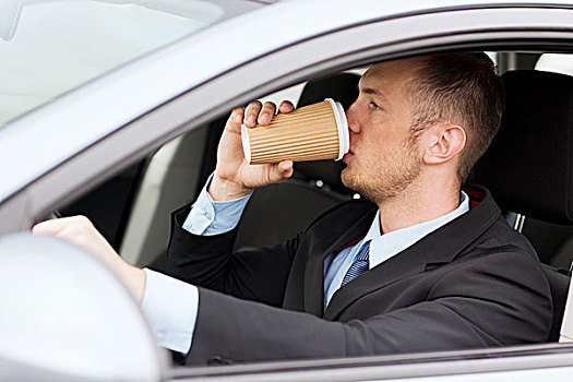 运输,交通工具,概念,男人,喝咖啡,驾驶,汽车