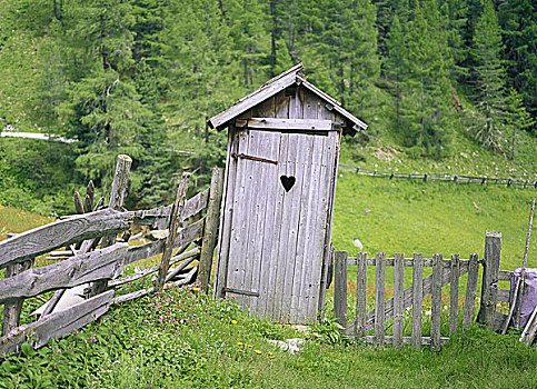 奥地利,东提洛尔,厕所,阿尔卑斯山,高山,栅栏,木栏,房子,卫生间,乡村,夏天,户外,荒芜