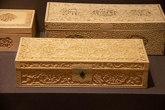 象牙雕首饰盒