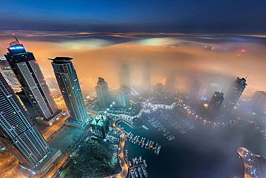 航拍,城市,光亮,摩天大楼,高处,云,迪拜,阿联酋,黄昏