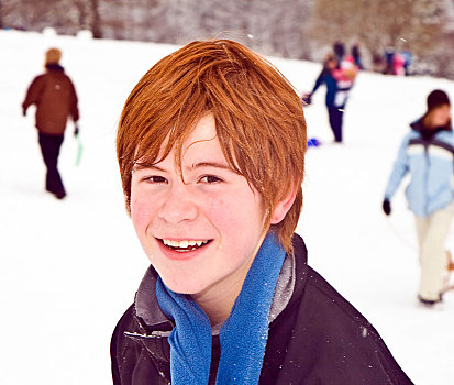 男孩,红发,享受,雪