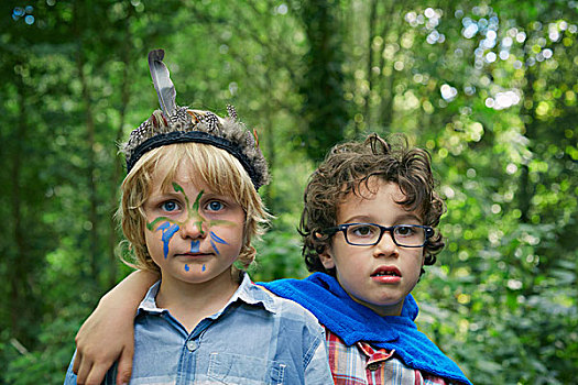 头像,两个男孩,树林,脸部彩绘