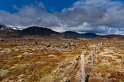栅栏,山谷,冰岛