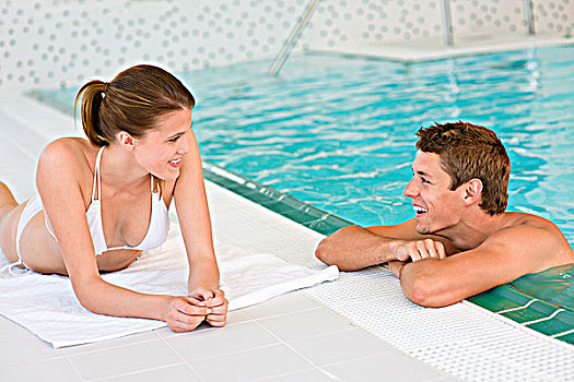 游泳池,年轻,幸福伴侣,放松,池边