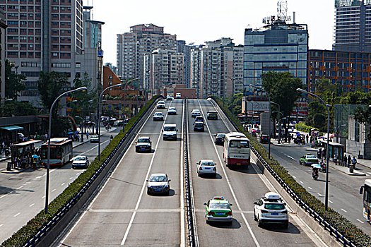 城市道路交通,公共设施