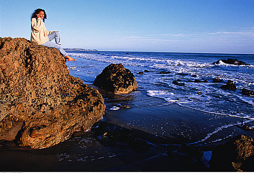 女人,手机,坐,石头,海滩